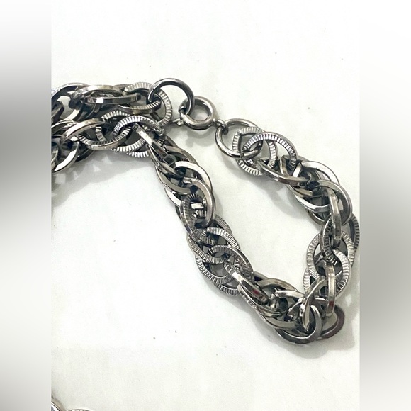 Vintage Silver Tone Long Necklace / Silver Chain - Picture 4 of 8